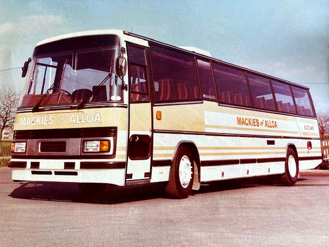 Old Mackie's coach 06